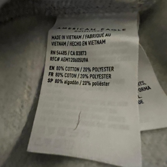American Eagle Outfitters Gray Sweatshirt with Red Print - Picture 5 of 5